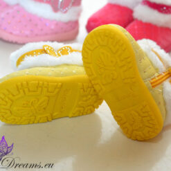 Mittelibiseva kummitallaga saapad kindlaks sammuks