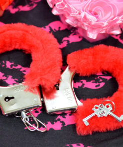 Karvased käerauad-0