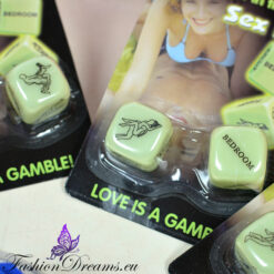 Alternative view of Pimedas helendavad armutäringud