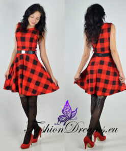 Alternative view of Ruuduline skater-kleit vööga