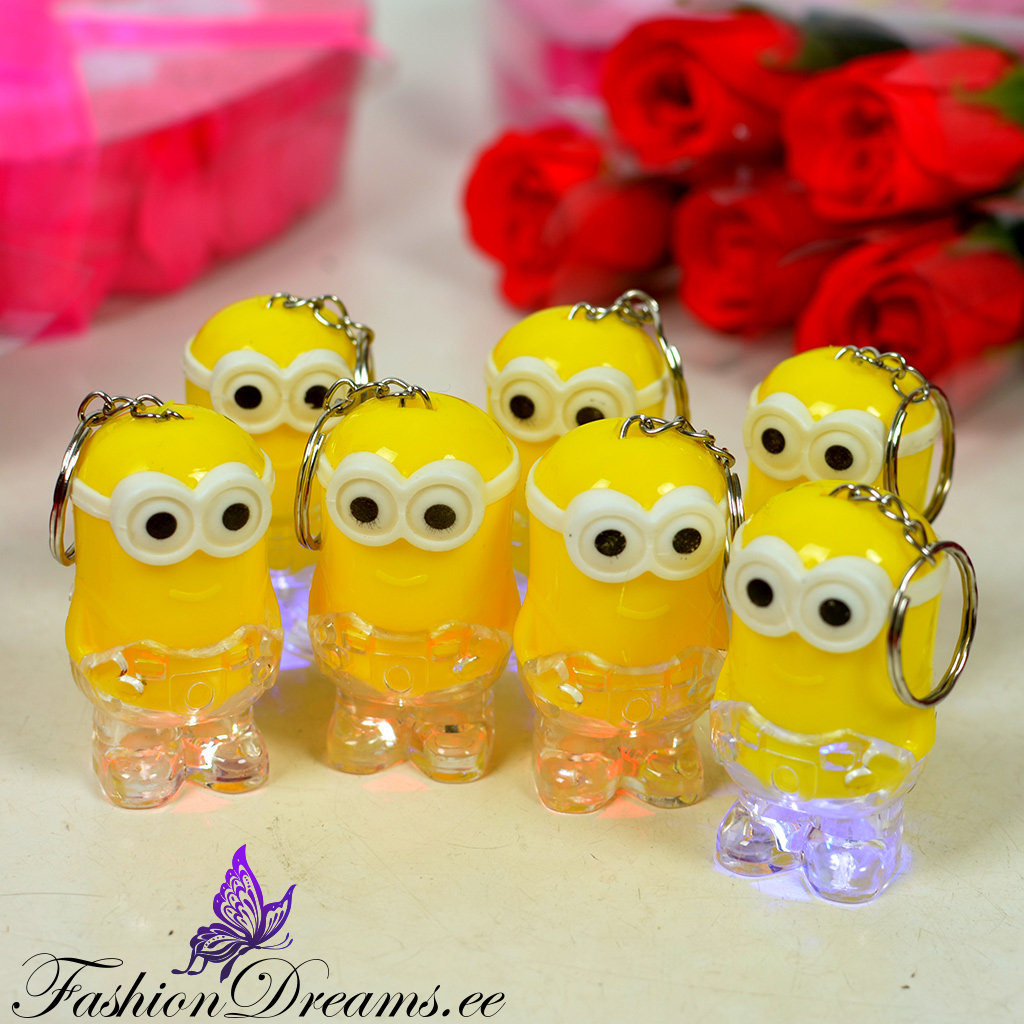 Valgustusega Minion võtmehoidja - Image 2