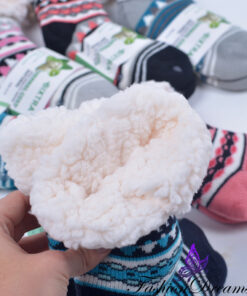 Alternative view of Soojad pehme karvaga sokid