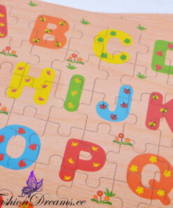 puidust tähestiku pusle