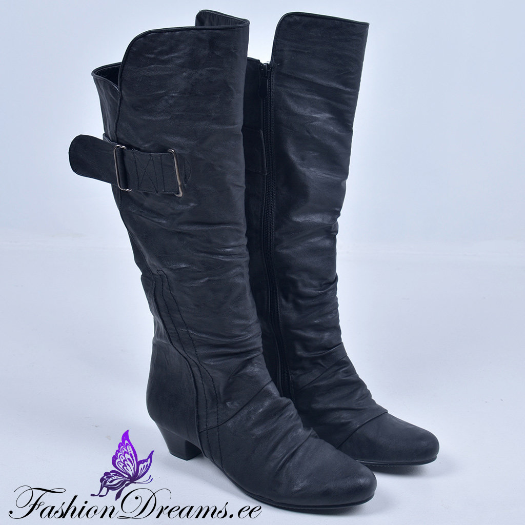 Kõrge säärega saapad