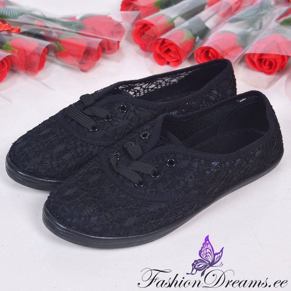 Mustad pits-tennised