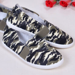 Alternative view of Tennised (30-35)