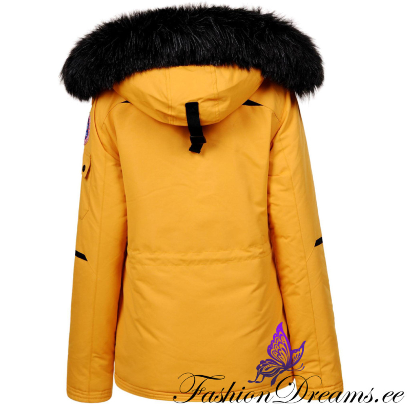 Parka - Image 4