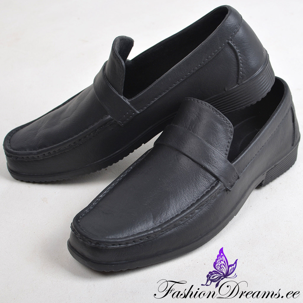 Veekindlad meeste kingad