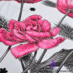 T-särk roosade lilledega Soodukas.Com