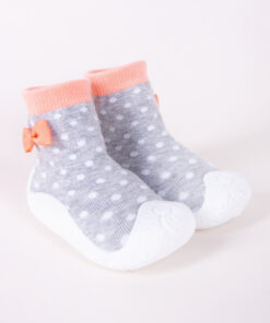 kummitallaga sokid 4