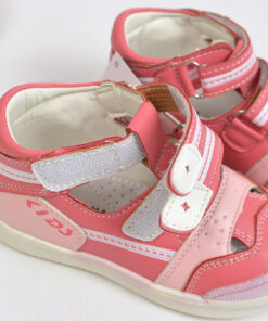 laste sandaalid 4