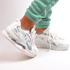 Kõrge tallaga tossud