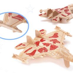 Sõdurifiguuride ja sõjamasinate komplekt