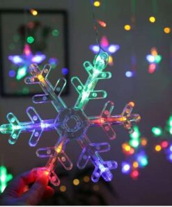 Puldiga valguskardin jõulutuled