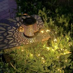 Päikesepatareiga dekoratiivne aiavalgusti - LED kastekann Soodukas.Com