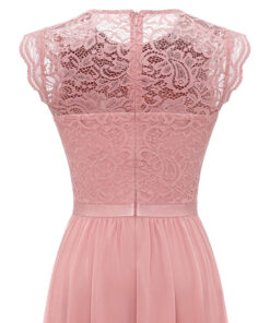 pidulik maksikleit pitsiga tagant