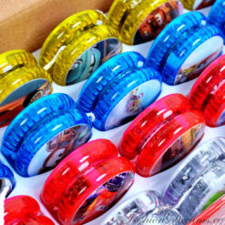 Alternative view of Cars jo-jo valgusefektidega