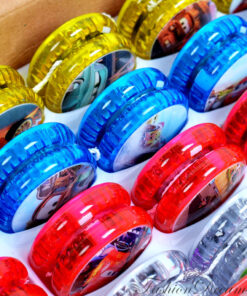 Alternative view of Cars jo-jo valgusefektidega