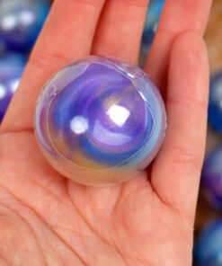 Galaxy slime lima pallikujulises topsis