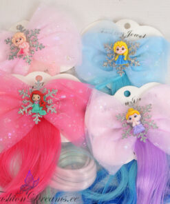 Klamber värviliste juustega