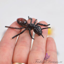 Realistlikud mängu putukad