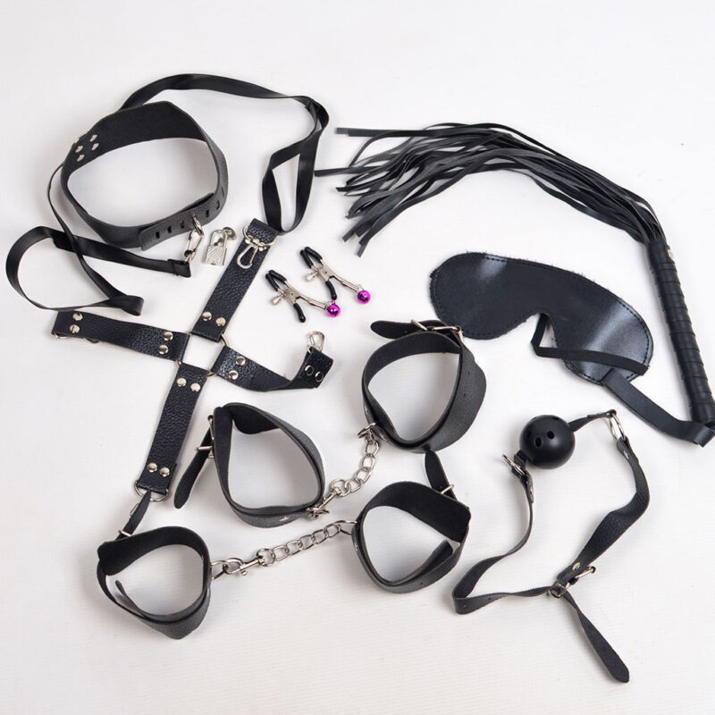 BDSM erootiliste aksessuaaride komplekt