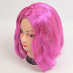 Roosa sädelev parukas