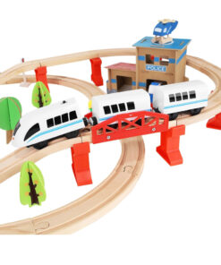 Puidust raudtee komplekt isesoitva rongiga 4