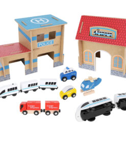 Puidust raudtee komplekt isesoitva rongiga 7