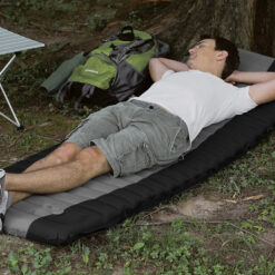 Õhkmadrats sisseehitatud pumbaga Soodukas.Com