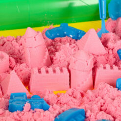 Kineetiline liiv (2kg) + liivakast, vormid ja hoiukarp Soodukas.Com