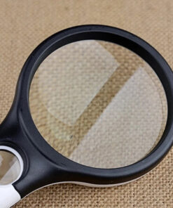 suurendusklaas valgustusega 7