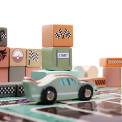 Puidust klotsid linna ning võidusõiduraja ehitamiseks + autod ja figuurid (160 osa) Soodukas.Com