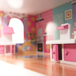 Puidust nukumaja koos mööbli ja valgustusega – Soodukas.Com Puidust nukumaja koos mööbli ja valgustusega Soodukas.Com