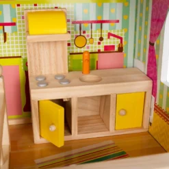 Nukumaja koos mööbli ja LED-tuledega Soodukas.Com