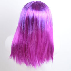 Lilla-roosa parukas