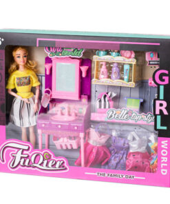 Alternative view of Nukk koos tualettlaua, riiete ja aksessuaaridega