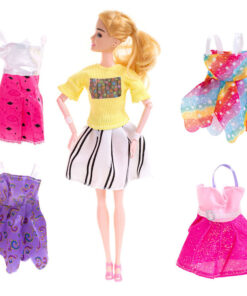 Nukk koos tualettlaua riiete ja aksessuaaridega 2