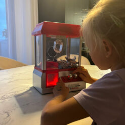 Kommiautomaat - elektrooniline maiustuste püüdmise masin – Soodukas.Com Kommiautomaat - elektrooniline maiustuste püüdmise masin Soodukas.Com