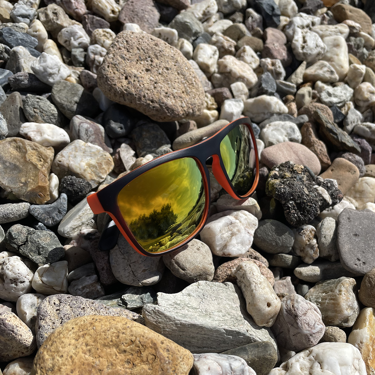 Polariseeritud peegelklaasidega päikeseprillid - Image 2