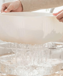 Kauss koos kurnsoelaga puuviljade pesemiseks 12