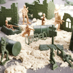 Alternative view of Sõdurifiguuride ja sõjaväebaasi komplekt - 114 osa