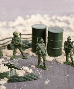 Sodurifiguuride ja sojamasinate komplekt 9