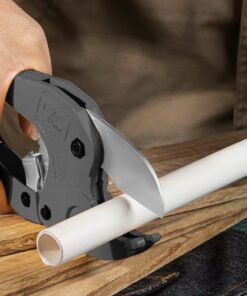 Alternative view of Torukäärid + kalibraator + painutusvedru