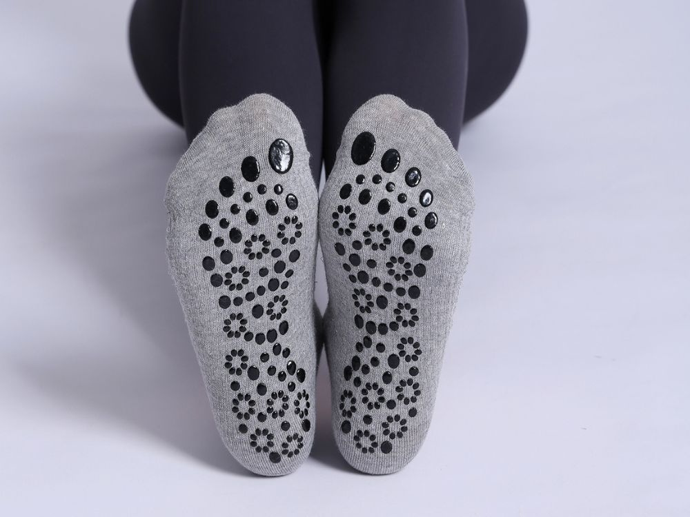 Hingavad ja mittelibisevad joogasokid - Image 5