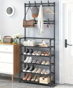 Alternative view of Metallist jalatsiriiul koos nagidega