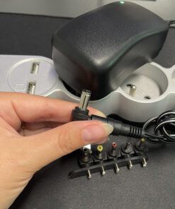 Universaalne toiteadapter 11