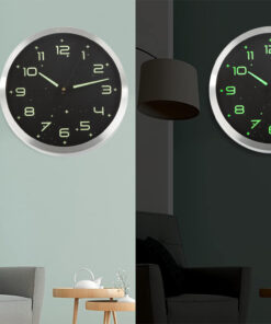 Helendavate numbritega seinakell 2