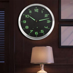 Helendavate numbritega seinakell - 30cm Soodukas.Com