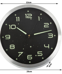 Helendavate numbritega seinakell 8